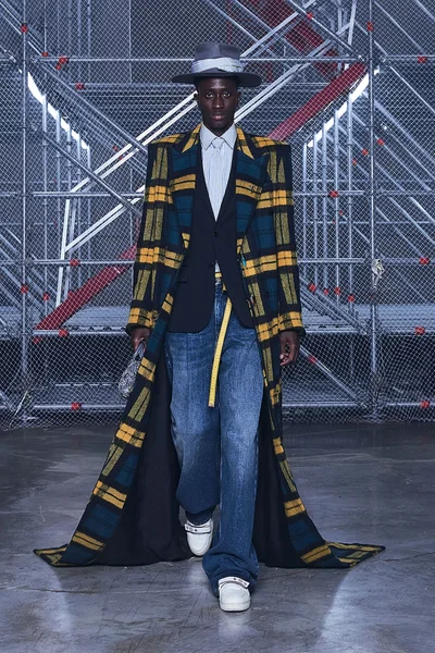 Look 96